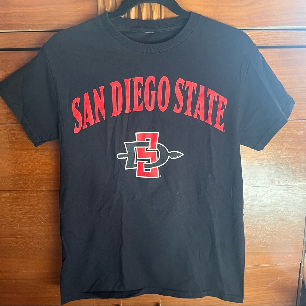 San Diego State SDSU Black T-shirt Size Small